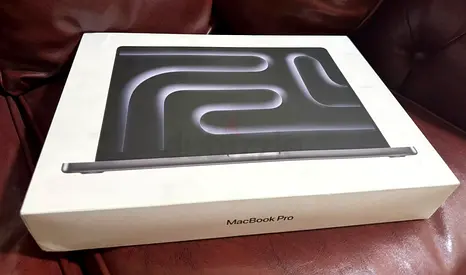 Apple MacBook Pro 16 Inches (M5 Pro, 24GB, 1TB)