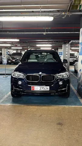 2015 BMW X5 xDrive50i Luxury Line - GCC Specs
