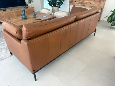 Leather Sofa – DantoneHome – Excellent Condition