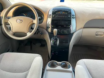 صورة 10 لـ 2007 Toyota SIENNA