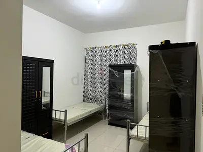 Abu Dhabi Mussafah Shabiya 10  executive bedspace  in a new buildingnear British school Zaroor Park