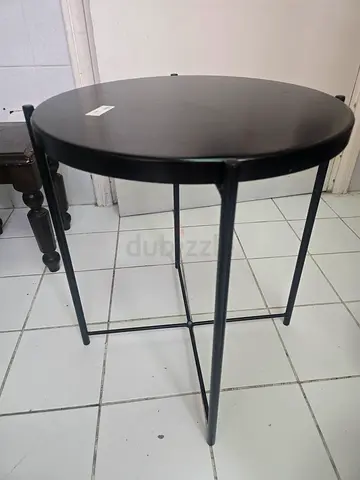 Black round metal stool/table - good condition
