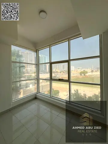 Annual studio in Liwara near Ajman Corniche, bus station and Sharjah exit; panoramic view and spacious layout, yearly rent AED 20,000