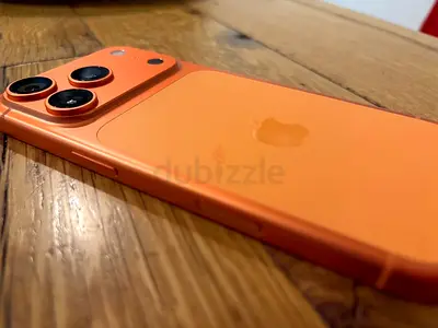 Orange iPhone 17 Pro max(Like new condition) - 256gb japan