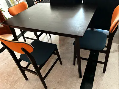 Dinning Table