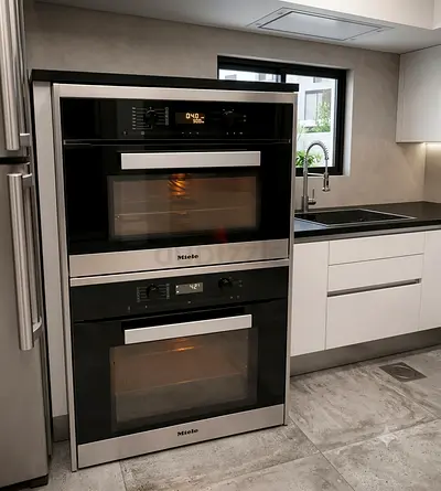 Miele Built-In Oven & Microwave Set – Premium Integrated Kitchen Appliances