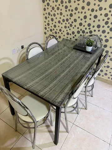 6-Seater Rectangular Dining Table with Chrome Chairs