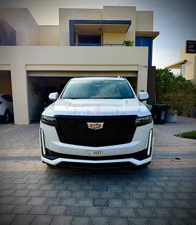 2022 Cadillac Escalade Sport Platinum 4WD – Dealer Engine Replacement – Full Service History  For sa