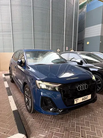 Brand New 2024 Audi Q7 40 TFSI quattro Sport | GCC Specs
