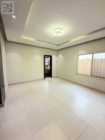 For rent: One bedroom, living room, two bathrooms, separate lounge, central air conditioning, spacious, prime location near services and schools, next to Mohammed Bin Zayed Street in Al Muwaihat 3, fo
