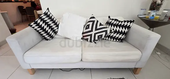 White 4+2 seater fabric sofa with wooden legs (good condition)