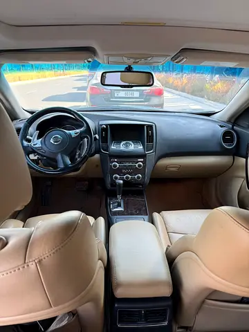 2011 Nissan MAXIMA 照片 11