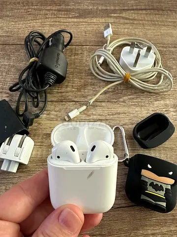 Apple AirPod 2 without charger