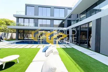 Distress Deal | Signature Villa | Cash Buyer Only