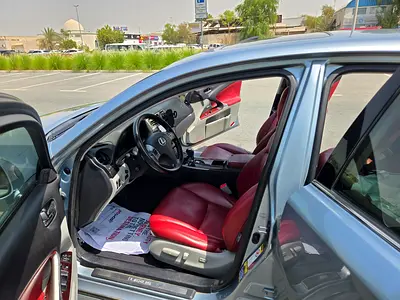 Lexus IS300 2008 GCC | V6 | Revamped Maroon Leather | Well Maintained