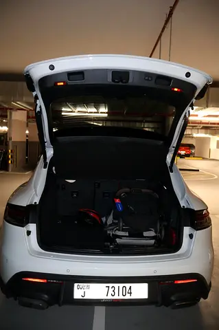 2023 Porsche MACAN — миниатюра 12