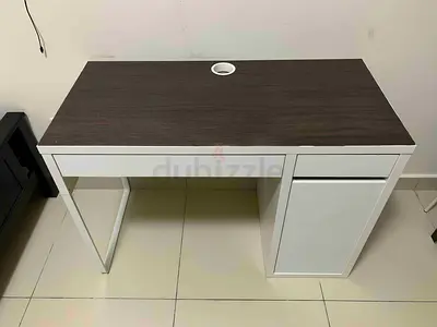 IKEA Study Table in Good Condition