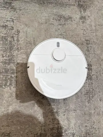 White Robotic Vacuum Cleaner (LIDAR) - Good Working Condition