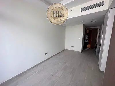 استوديو بمخطط مفتوح | عزيزي ريفييرا 9 | شرفة مطلة على المدينة