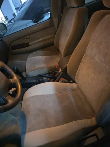 2000 Nissan PATHFINDER 照片 2