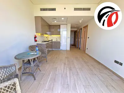 Spacious 1 Bedroom || 2 Baths || Pool View