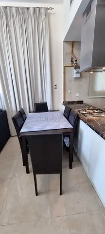 Dinning table