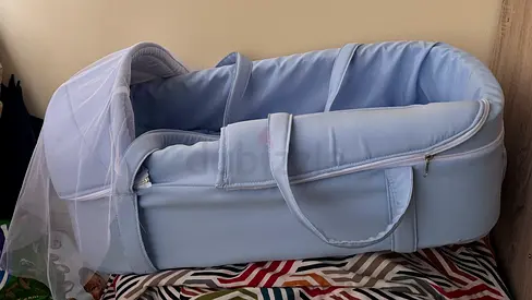 Portable Blue Baby Carry Cot with Mosquito Net