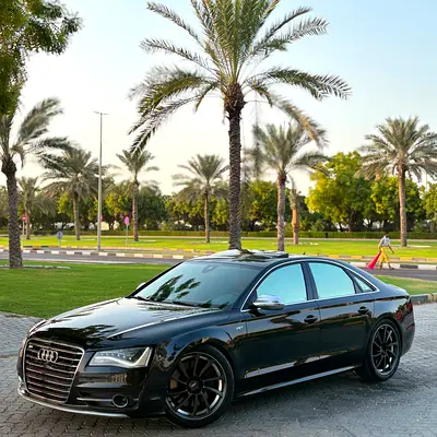 2014 AUDI S8 photo 4