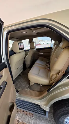 صورة 7 لـ 2014 Toyota FORTUNER