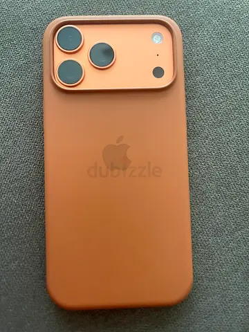 Iphone 17 pro max - tdra , like new (LAST PRICE)