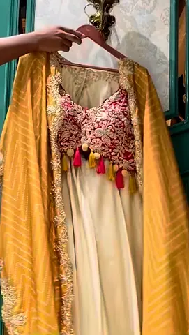 Embroidered Traditional Women's Dress with Yellow Dupatta - Size M to large