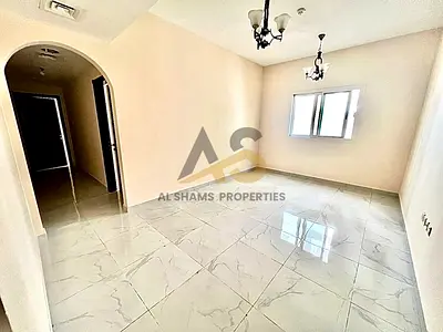 Spacious / wardrobe / Parking / Near Park