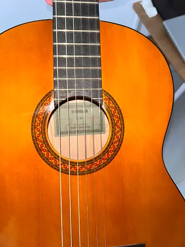 Classic guitar Yamaha c40