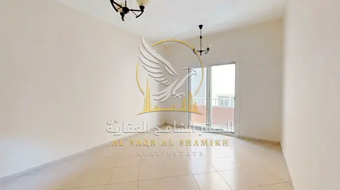 شقة غرفه وصالة للإيجار في البوطينه مساحات واسعه مع بلكون اطلاله مفتوحه صيانه مجانيه قريبه علي جميع الخدمات