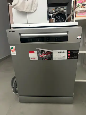 Toshiba stainless steel dishwasher in good working condition