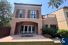 Vacant Now | Corner Unit | Upgrades | 4 Bed