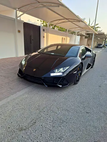 2022 Lamborghini Huracan Evo Coupe | GCC Specs | Low Mileage | Pristine Condition
