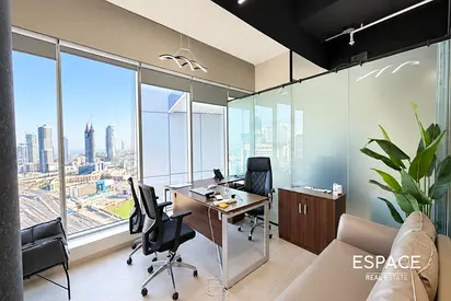 Vacant Now | Furnished | High Floor