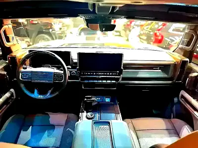 2024 GMC HUMMER 照片 14