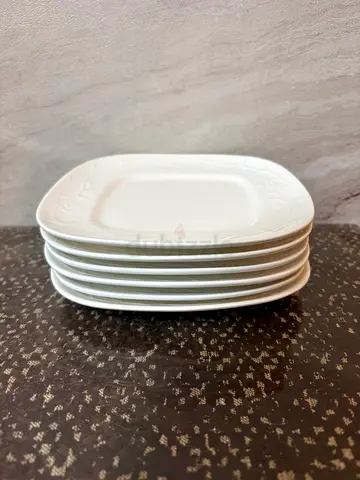 Set of 6 White Ceramic Square Plates