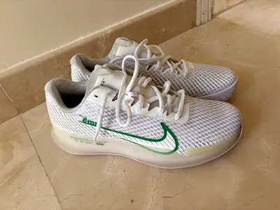 Nike Air Zoom Vapor 11 Tennis Shoes – Size 44 – Brand New
