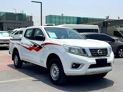 Nissan Navara SE 2022 Automatic GCC Specs