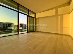 Sunset Park View | Great Family Home | New