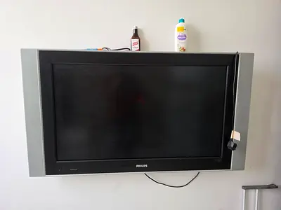 Used LED TV with AV inputs - 40