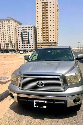 Toyota Tundra 2011 Base - American Specs - Reliable V8 Pickup