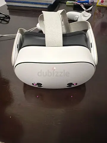 Meta Quest 2 (white) VR headset - good condition