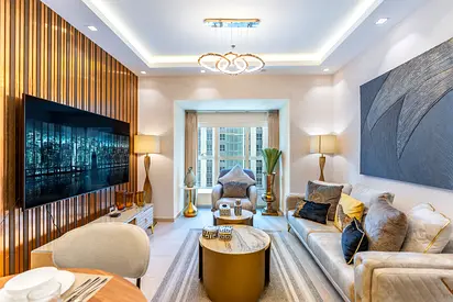 Modern Furnished | Near Tram | Great Location | High Floor