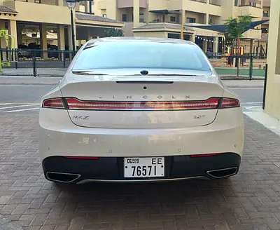 صورة 4 لـ 2019 Lincoln MKZ
