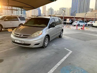 صورة 2 لـ 2010 Toyota SIENNA