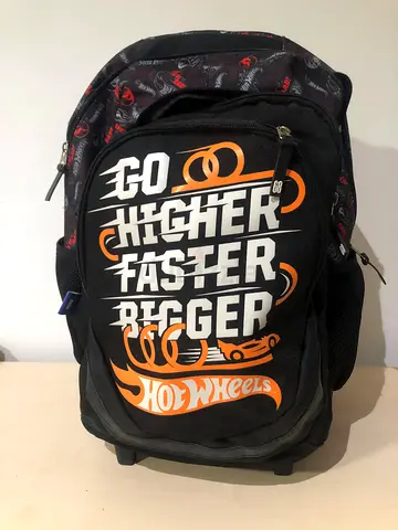 Hot Wheels kids backpack with wheels - black with orange logo, brand new 18”